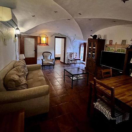Апартаменты Destino Deluxe Plaza De Santiago - 3 Hab Касерес Экстерьер фото